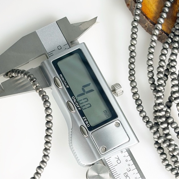 Navajo Pearl Style Bead Necklace Boho Cowgirl Southwest Western Chain New - Picture 9 of 9